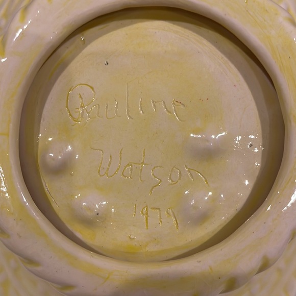 Handmade Vintage 1974 Ceramic Easter Basket - Picture 4 of 5